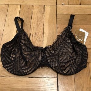 Chantelle Seamless Underwire Bra- Black- 32DDD